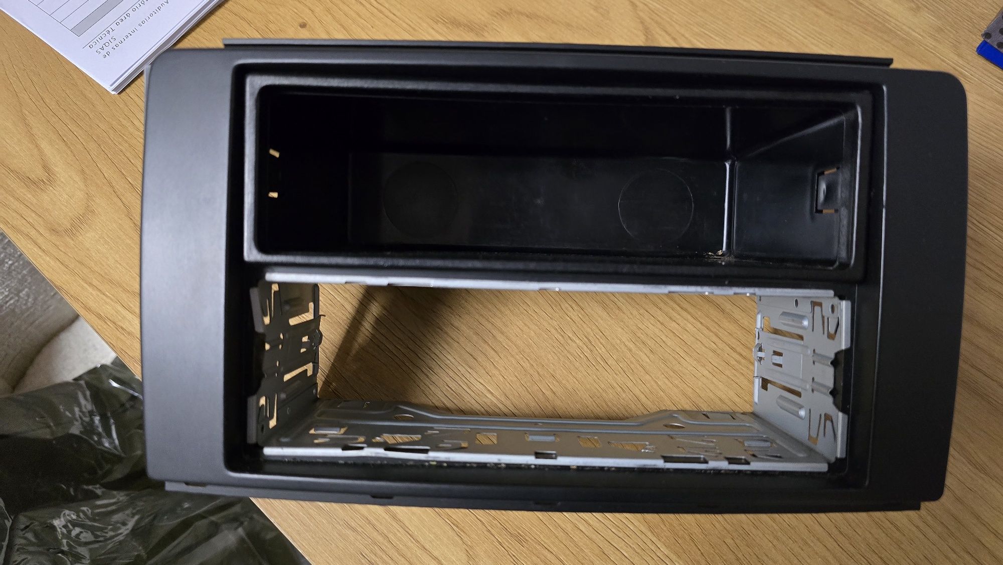 Aro moldura smart para radio universal