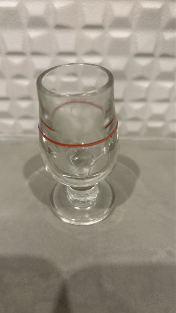 5 copos vintage em otimo estado
