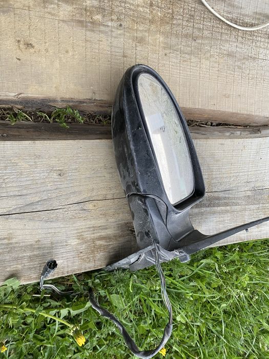 Продам тв від форд фокус