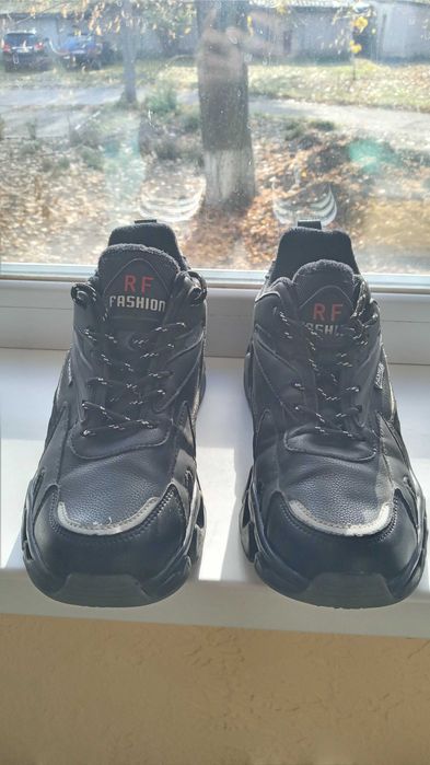 Кросівки демісезонні на хлопчика підлітка 38 р. (24см)