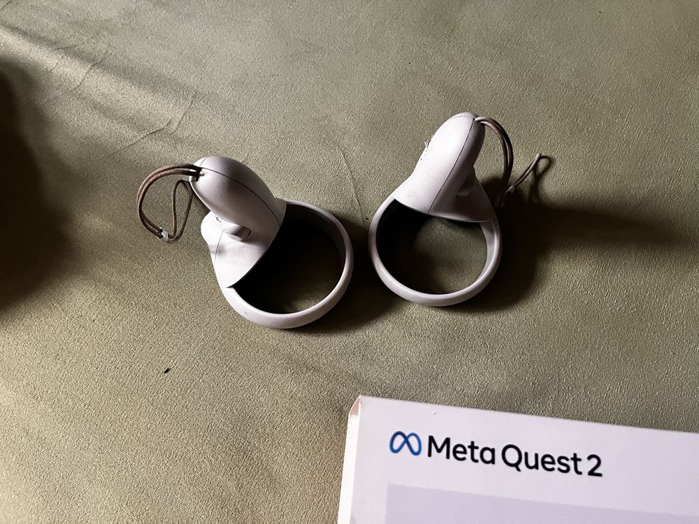 Oculus quest 2 128