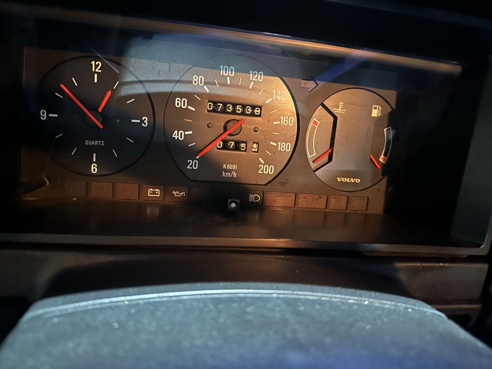 Volvo 240 GL automatica