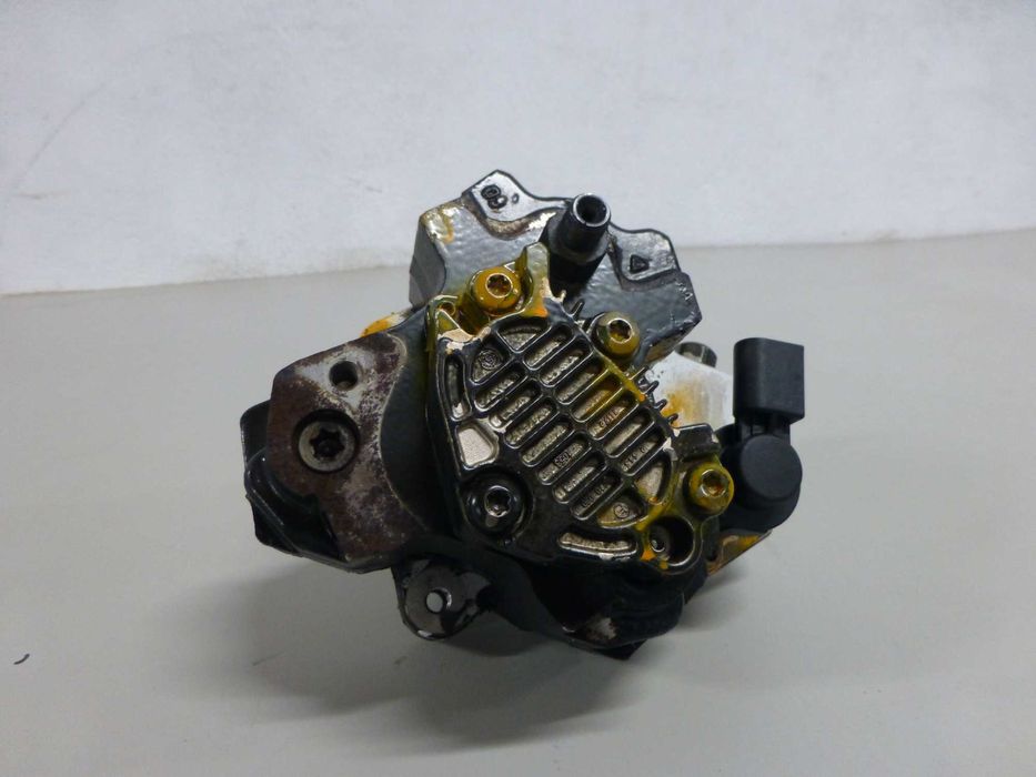 AUDI A6 C6 3,0 TDI BMK pompa wtryskowa paliwa 059.130755J gwarancja