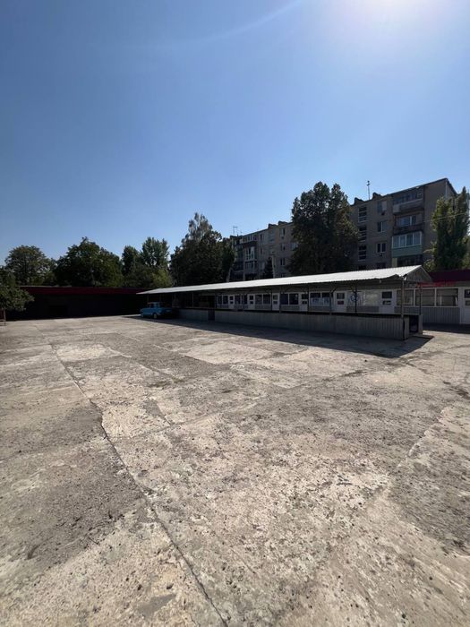 Продам рынок с автостоянкой