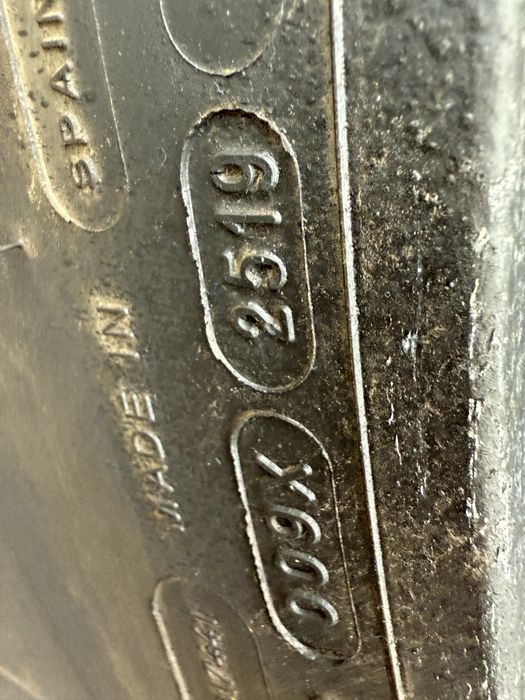 Opona 650/85R38 Michelin Axiobib 2 182D