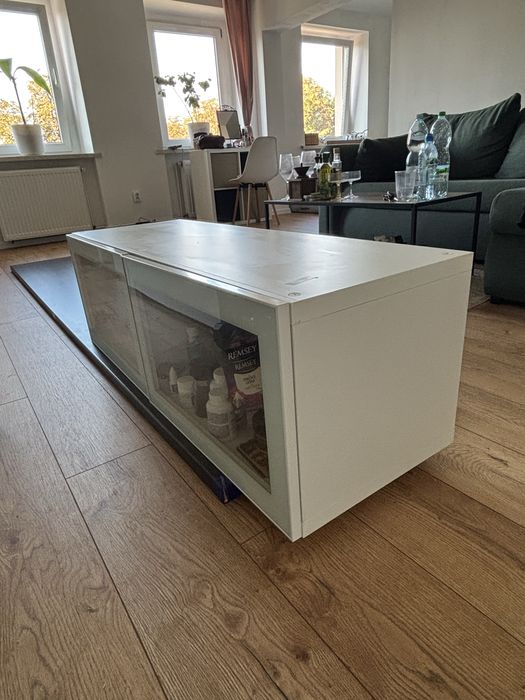 Szafka wisząca - Ikea besta