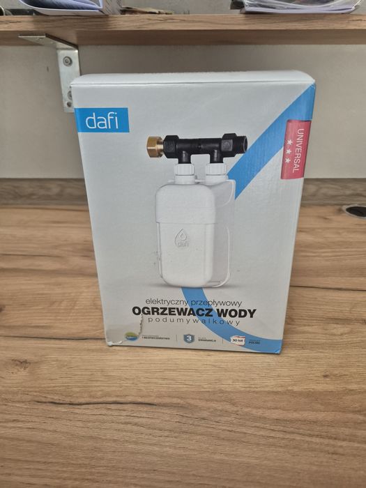 Podgrzewacz dafi 7.3kw przepływowy