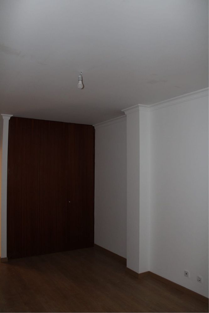 Amarante: T2, 96 m² + Box  – 550€