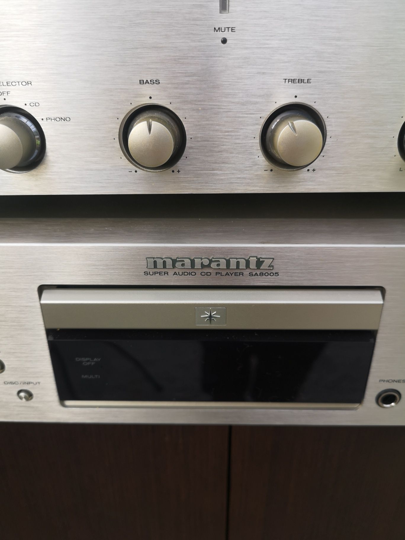 MarantzWzmaczniacz PM7001 (CD, pilot nie aktualne)