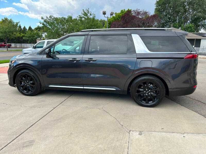 2022 Kia Carnival