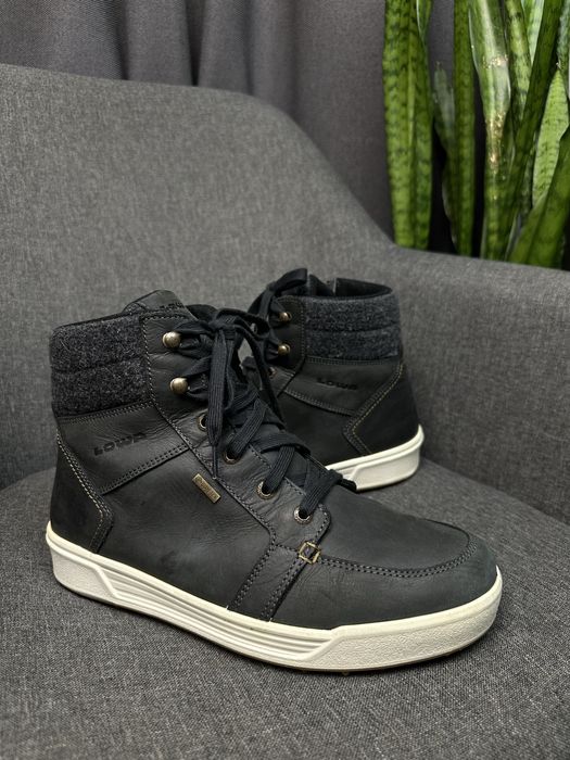 Оригінальні зимові черевики lowa molveno gtx