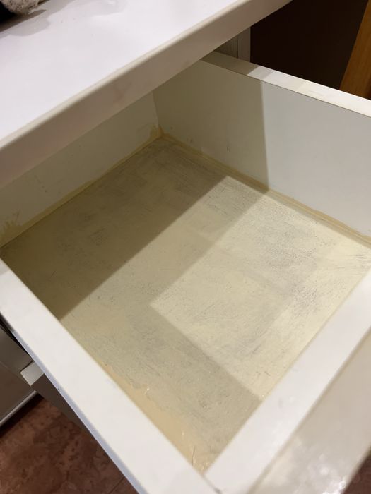 Продається столик