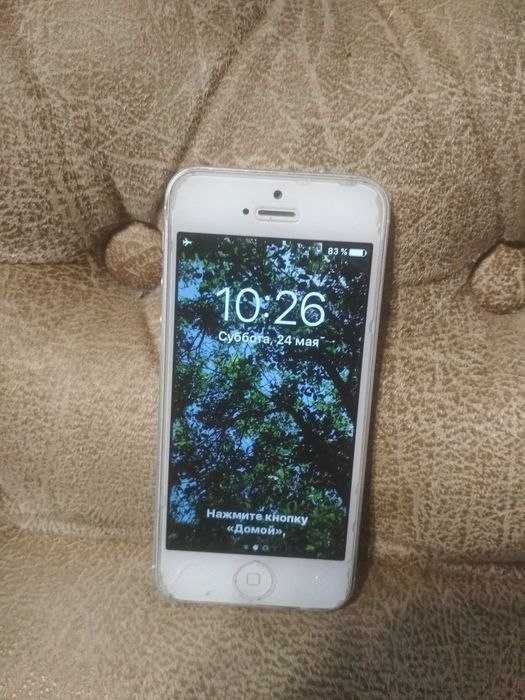 iPhone смартфон в хорошому стані працює супер без проблем