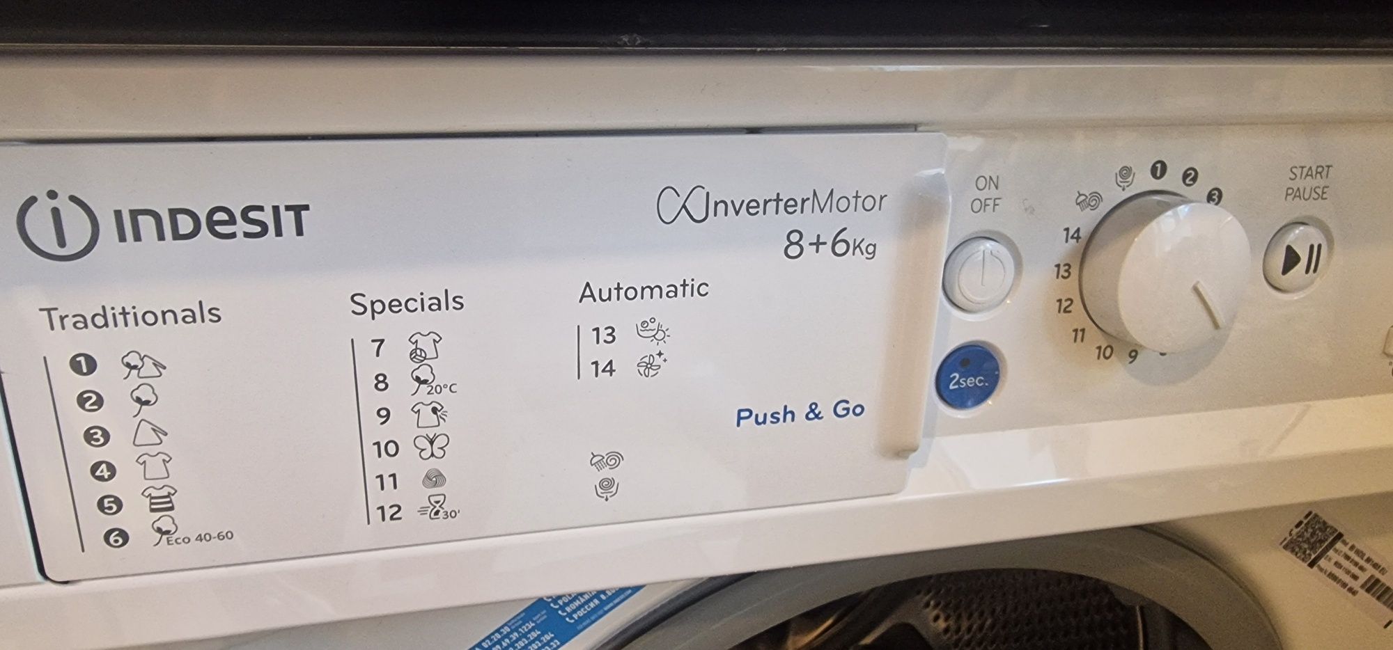 Máquina de lavar e secar de encastrar. INDESIT 8kg + 6kg