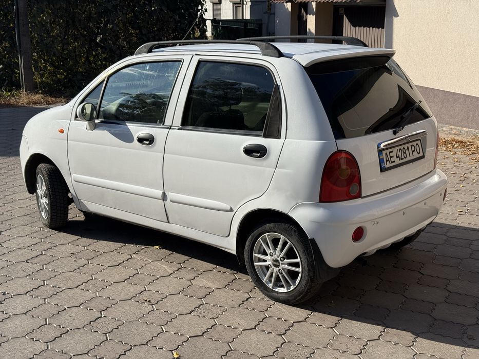 Chery QQ. 1.1 газ/бенз. Робот. 2011 года.