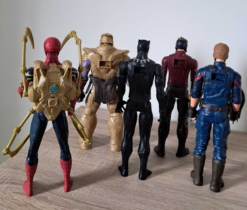 5 Bonecos MARVEL com som