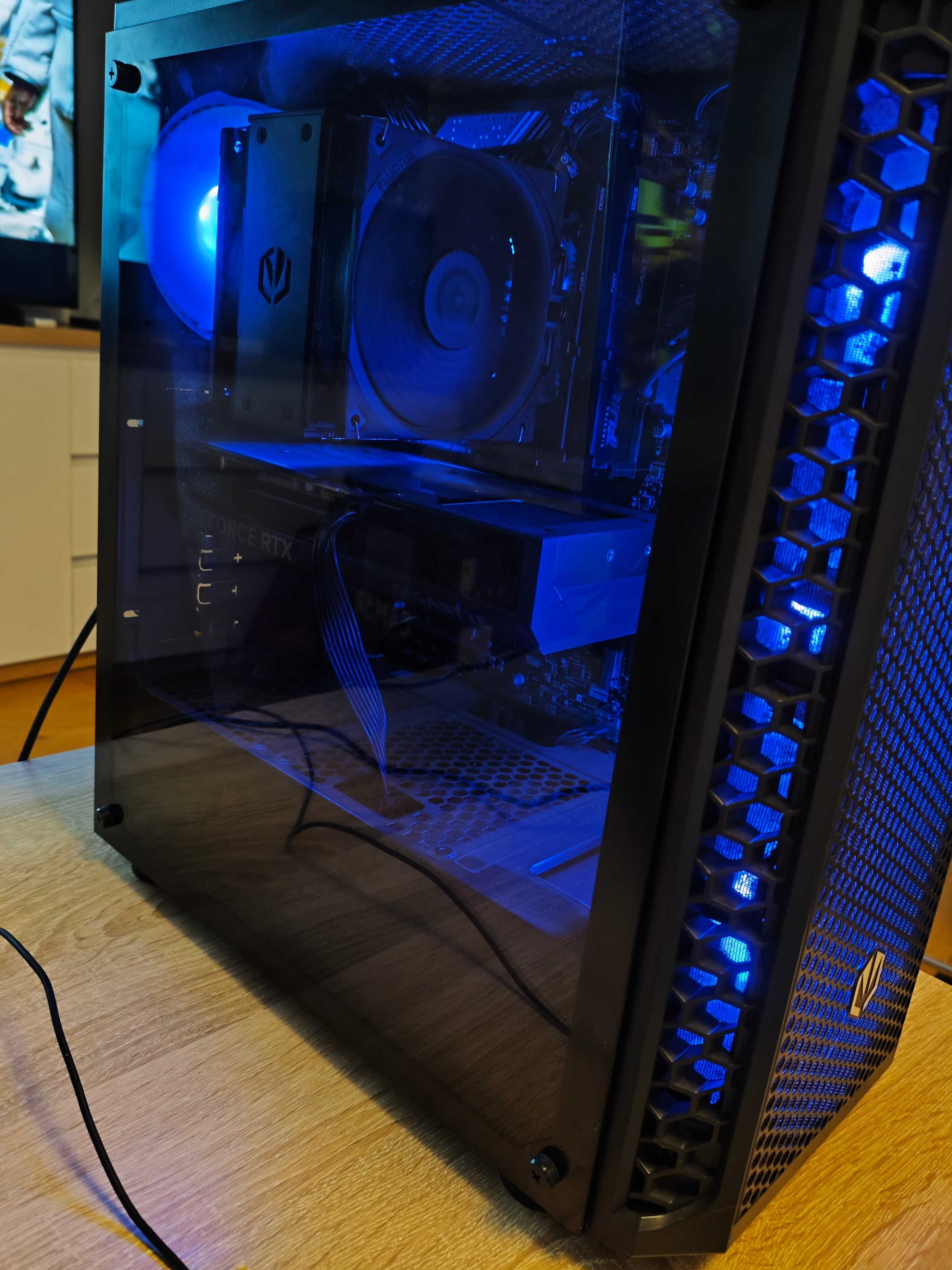 13600K 32GB DDR5 RTX 4070 2.5 TB M.2 + HD 850 Watt Gold Win 11 WiFi 6E