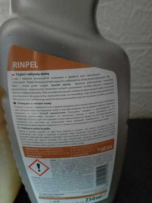 Sprzedam 3 butelki plak