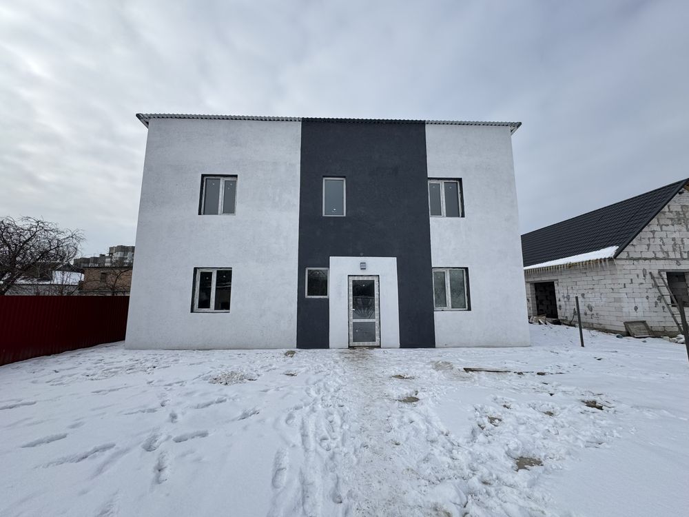 Продаж 2х кімнатної квартири під чистове оздоблення