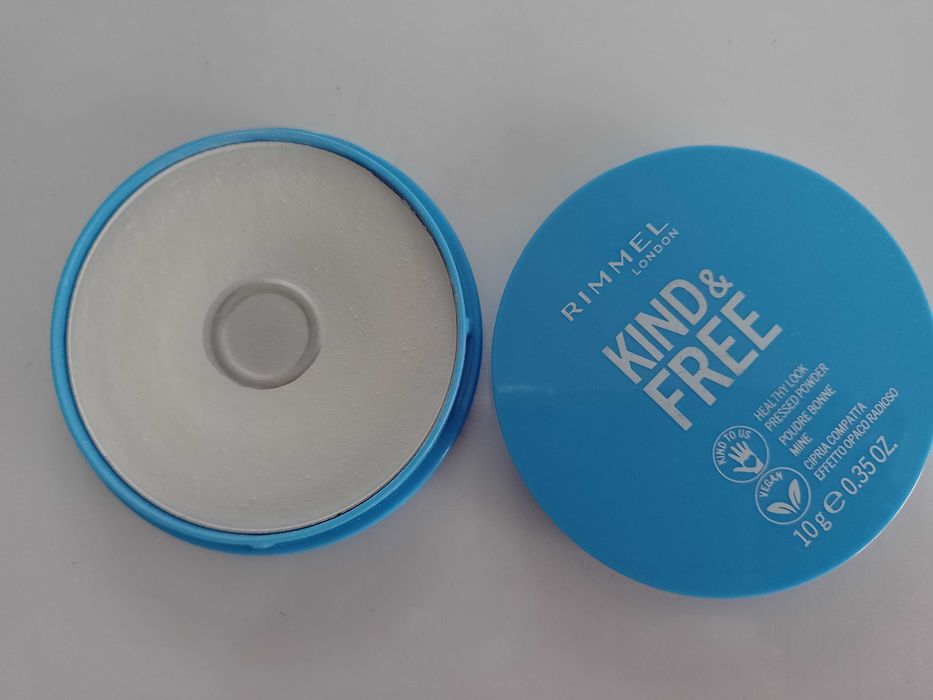 Puder Rimmel Kind&Free 01 Translucent