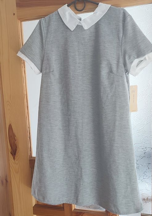 Сукня в рубчик нова