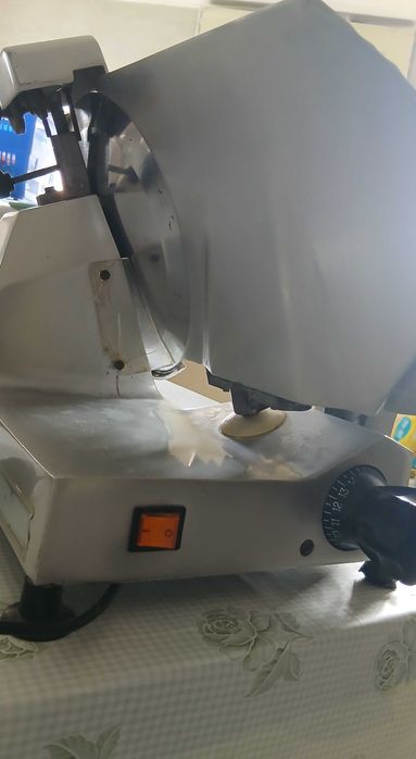 Fatiadora de Carnes profissional