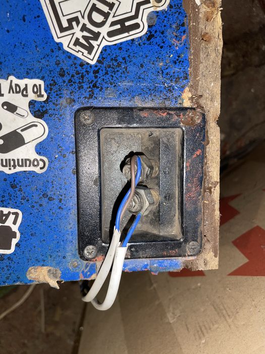 Продам сабуфер prology