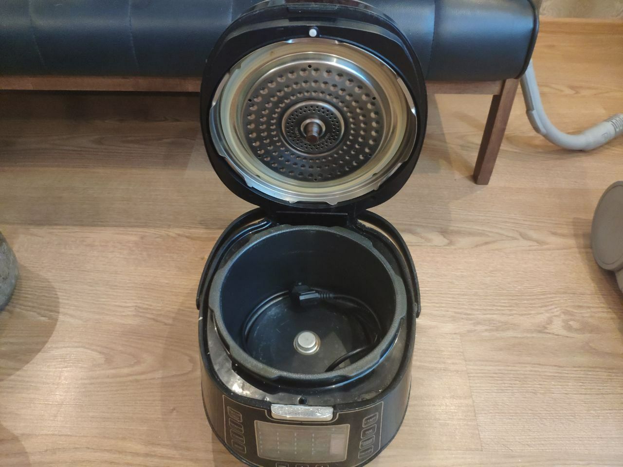 Мультіварка скороварка moulinex serie epc04-s1