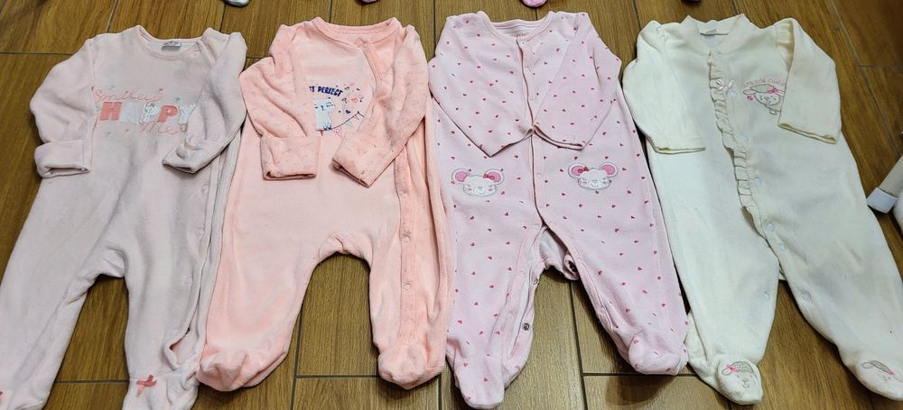 Pajacyki różne rozmiar 68