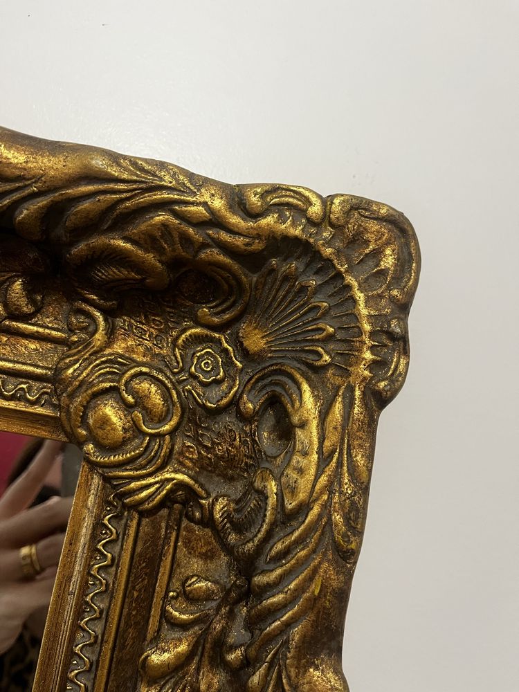 Espelho Decorativo Dourado – Loja do Gato Preto