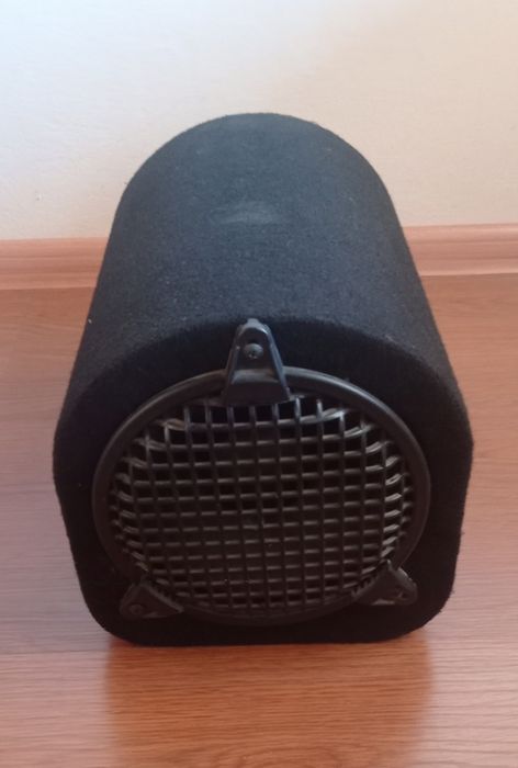 Продам музичну,  звукову колонку в м. Хуст