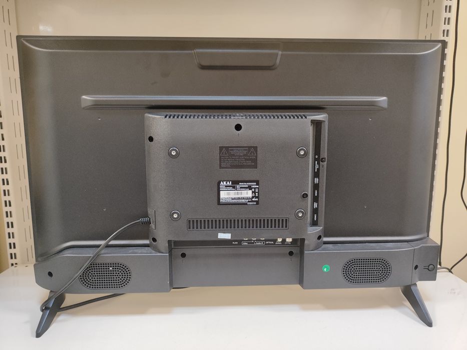 Телевізор Akai AK32HHD22W