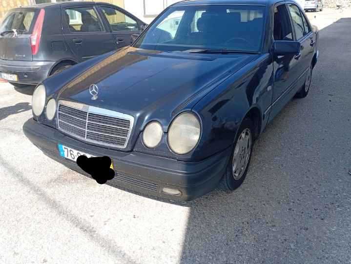 Mercedes E220 disel aceito trocas