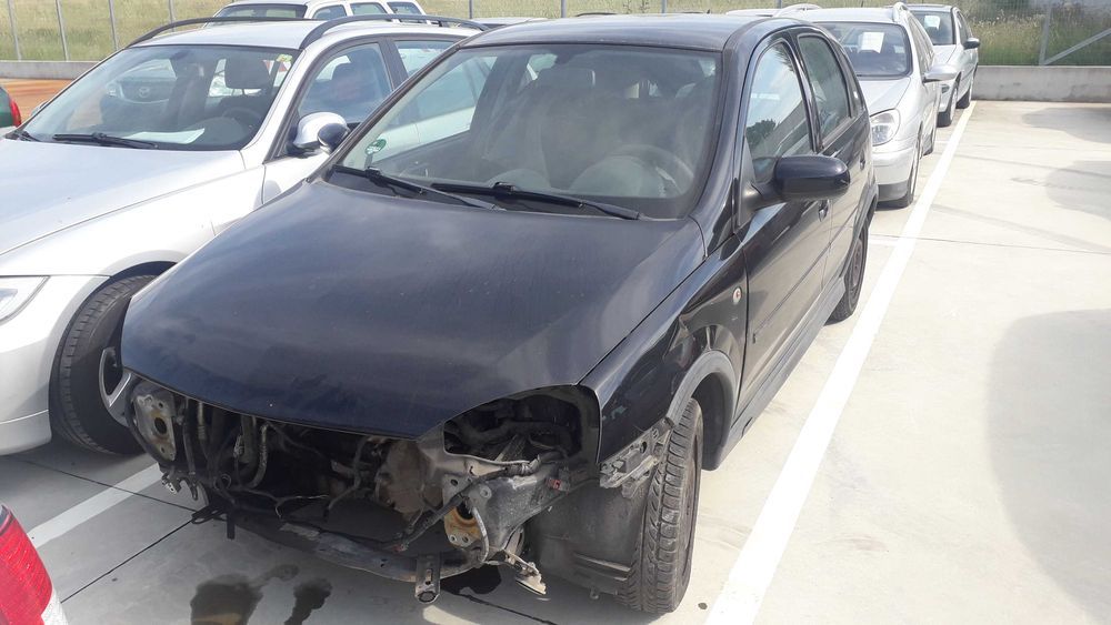 Temos para peças Opel Corsa C Gasolina