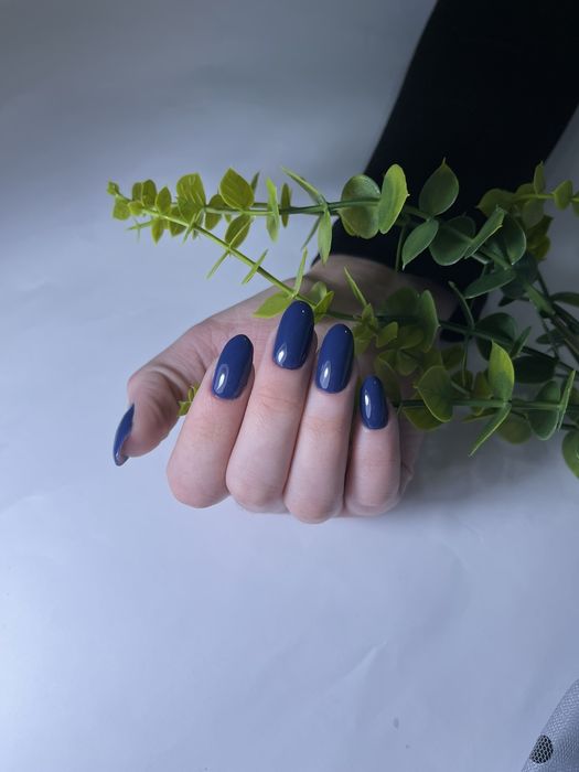 Майстер манікюру