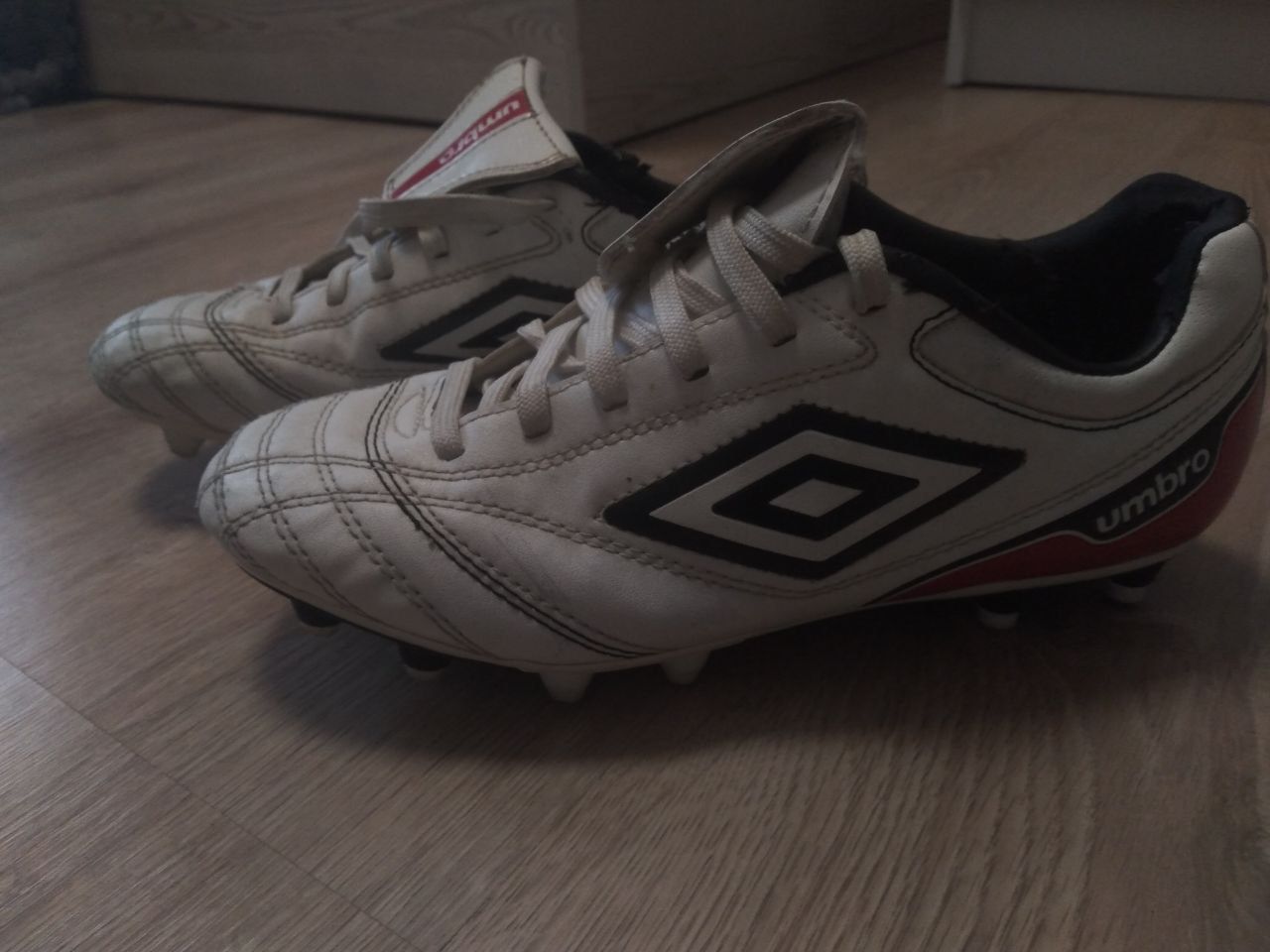 Бутси Umbro 40 25,5см