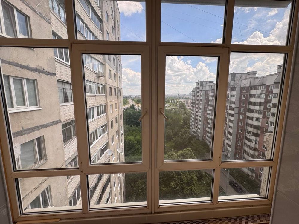 Продам 2х к квартиру, улица Саперна ,30 с хорошим ремонтом( код 88048