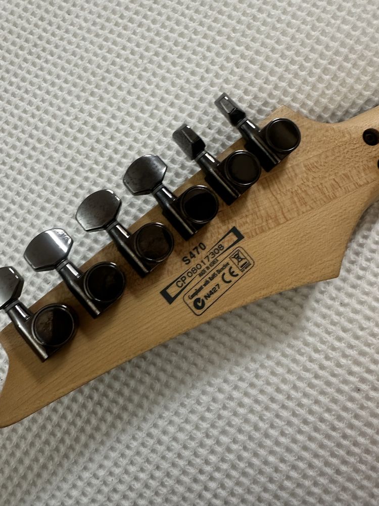 Ibanez S470 - OFERTA Amplificador Line 6