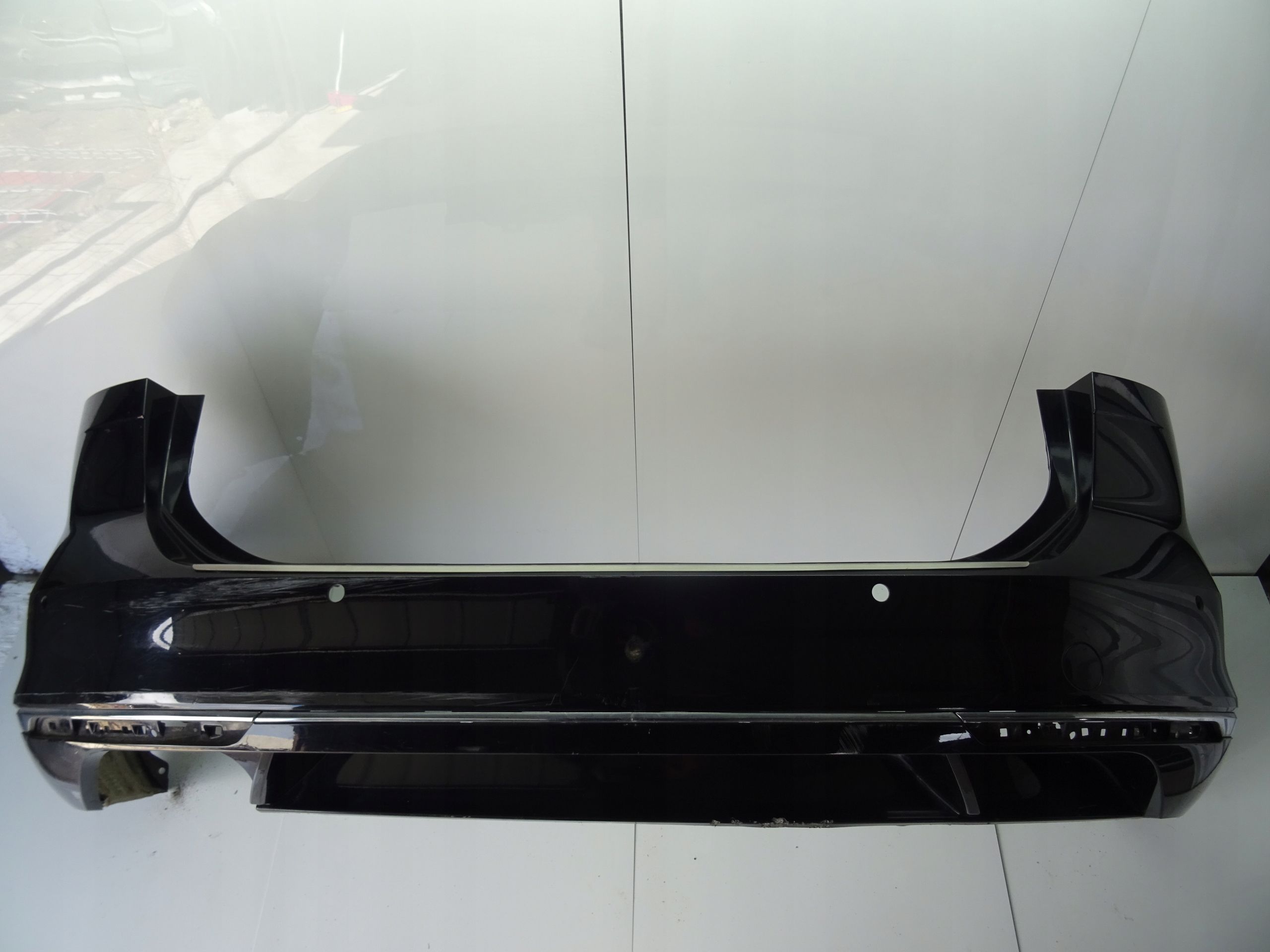 VW Passat B8 Highline Kombi 14  Zderzak tył oe