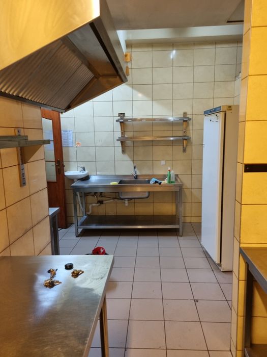 wynajmę lokal gastronomiczny  wege Ruczaj bistro od zaraz