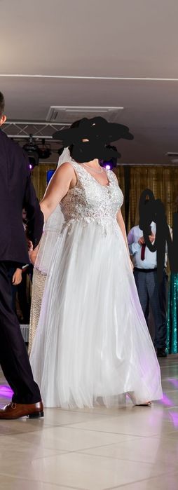 Suknia ślubna rozmiar 42/44