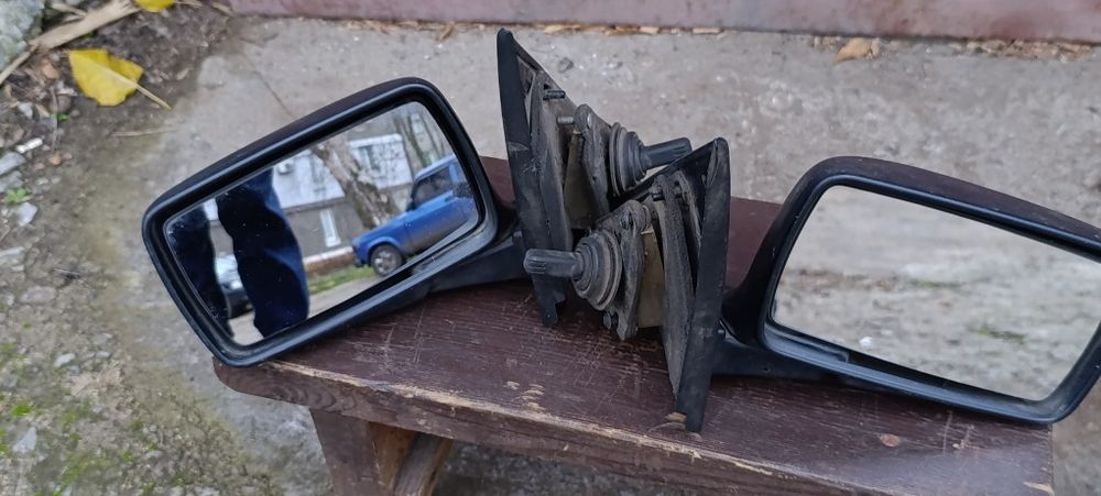 Продам зеркала Ford Escort