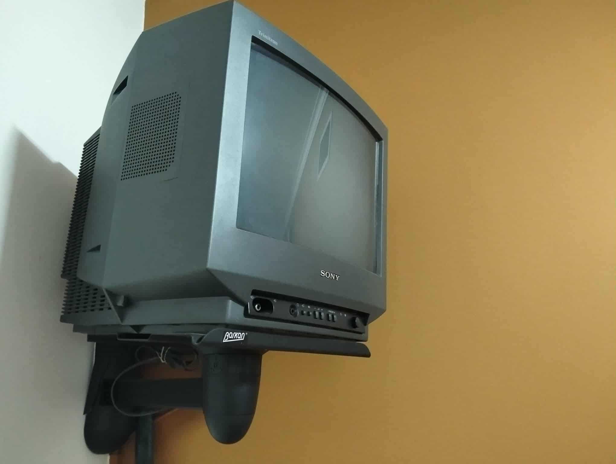 Vendo televisão Sony