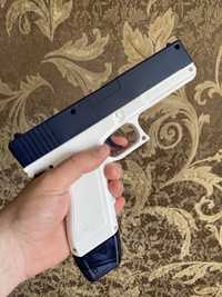 Водяной електронный пистолет Glock