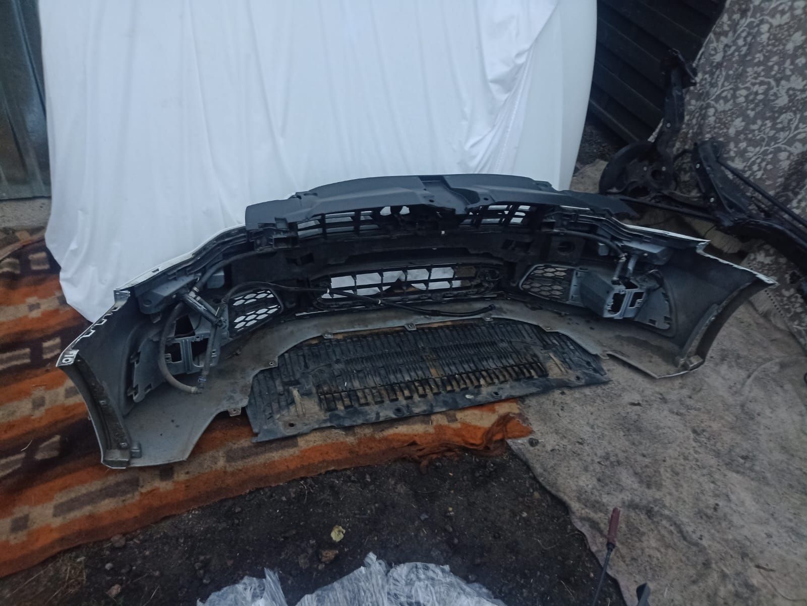 Kompletny zderzak przedni Audi A6 C7 4G S-Line LS9R