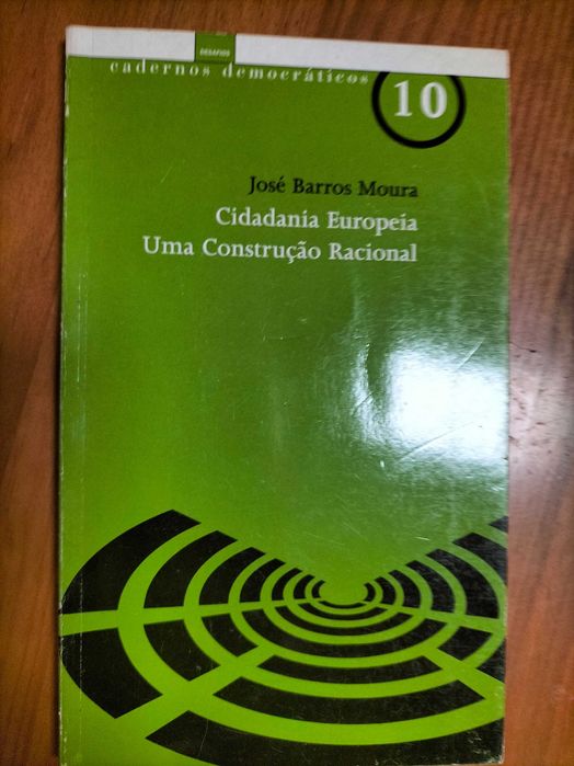 Cadernos democráticos Boaventura De Sousa Santos