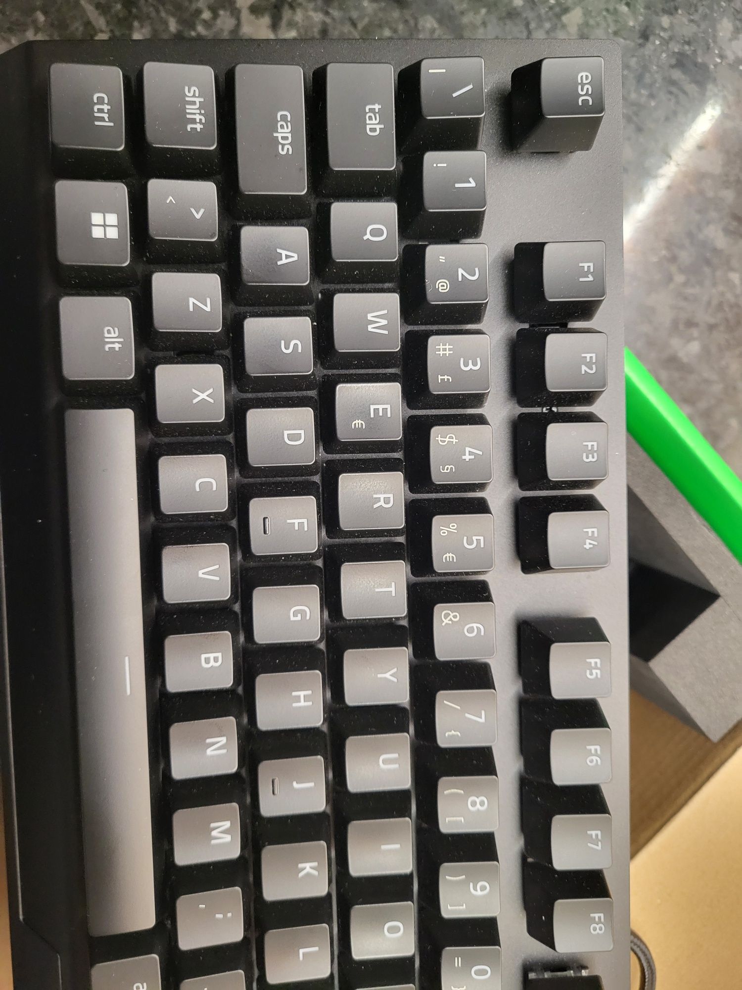 Teclado Gaming RAZER Blackwidow V3 (Mecânico - Portugues - Preto)