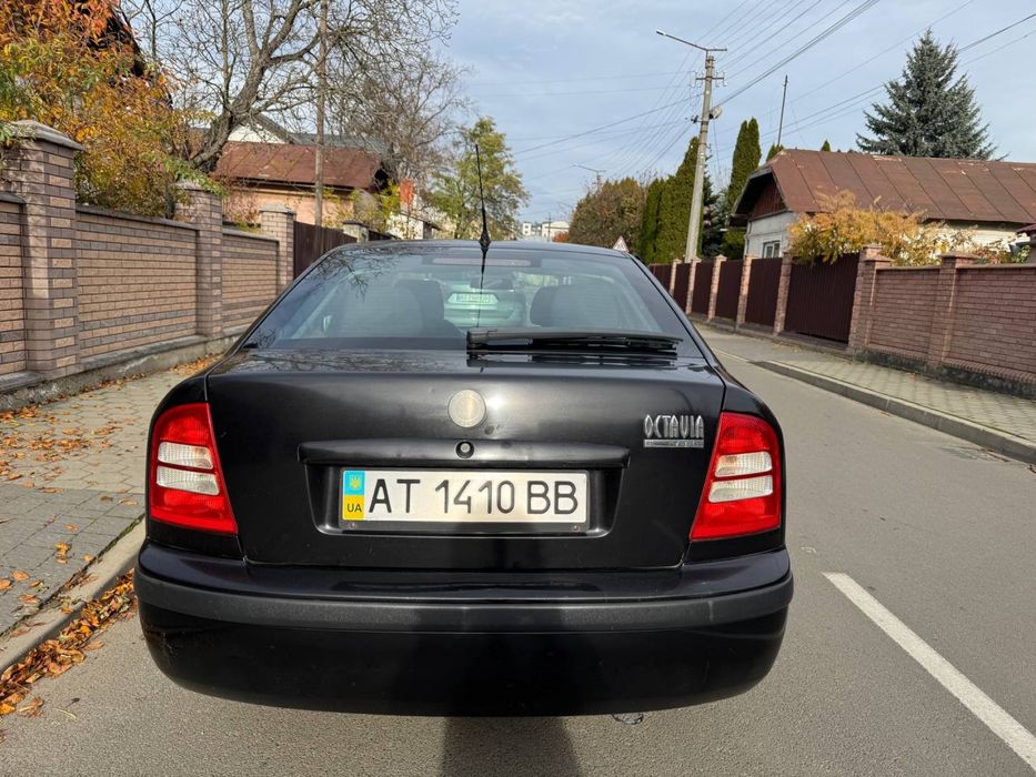 Автомобіль Skoda Octavia Tour 1.6 механіка 2007 рік 166 тис км пробіг
