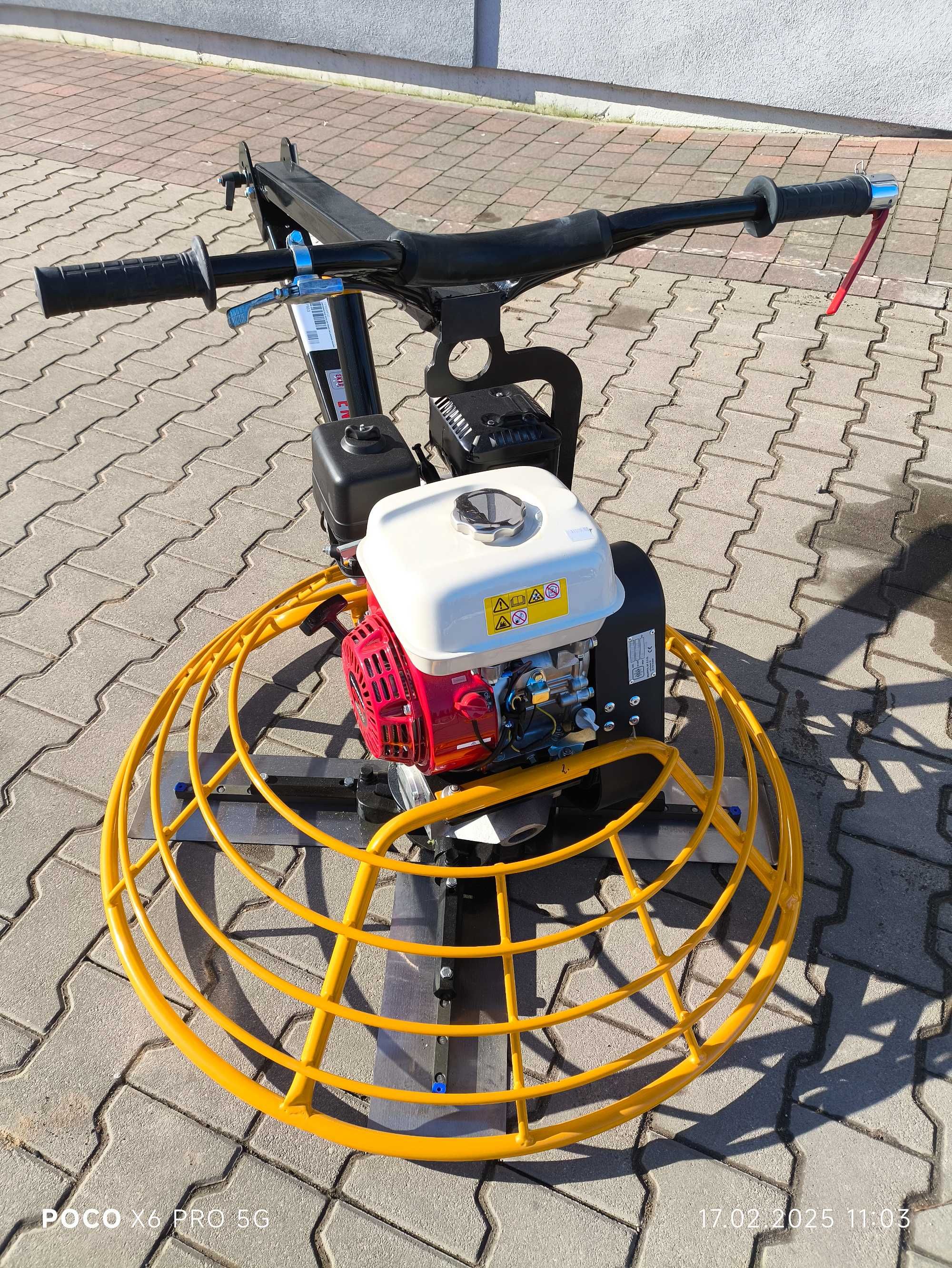 Zacieraczka spalinowa do betonu ENAR TIFON 900HF20 Honda GX200