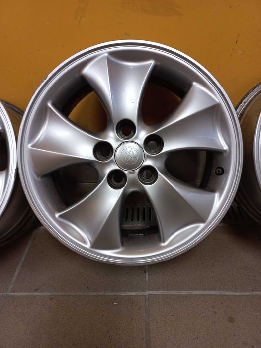 alufelgi 15 cali do toyoty